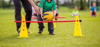 赛博朋克平台动作游戏《Replaced》预告将有大动作